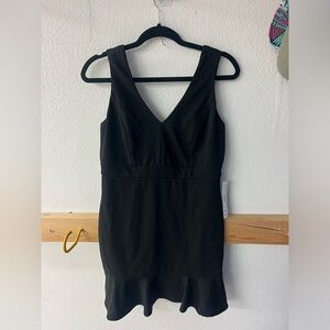 Elegant Black Sleeveless Dress